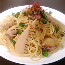 たけのことチキンの和風パスタ