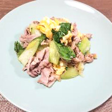 青梗菜のザーサイ炒め