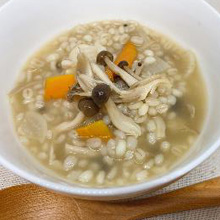 干し野菜ともち麦の生姜スープ