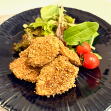 鶏むね肉のごま衣焼き