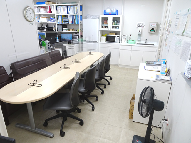 臨床工学室 事務所・休憩室